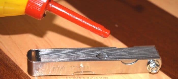 adding-lube-to-feeler-gauge